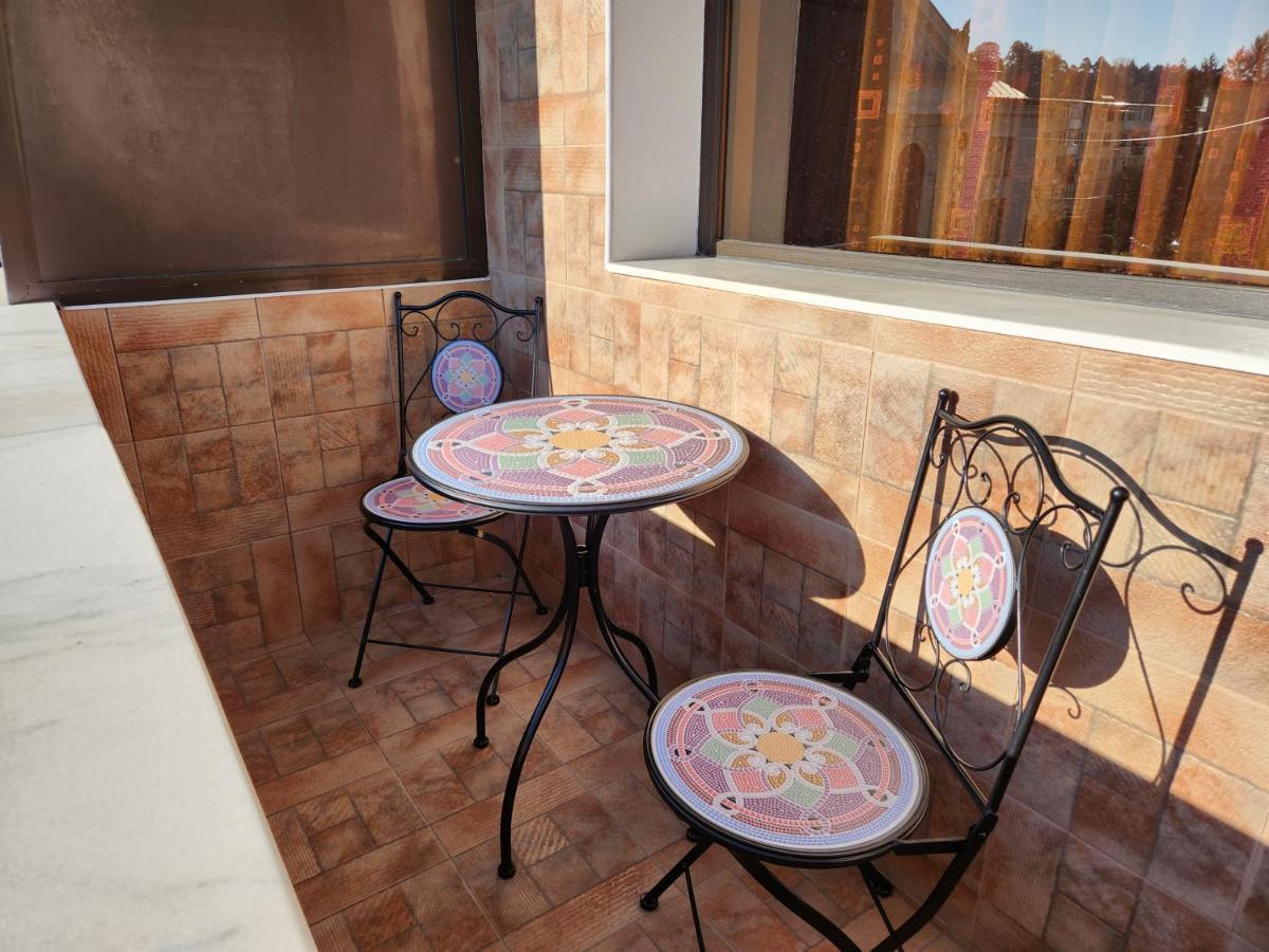 Durdun-central Apartment *